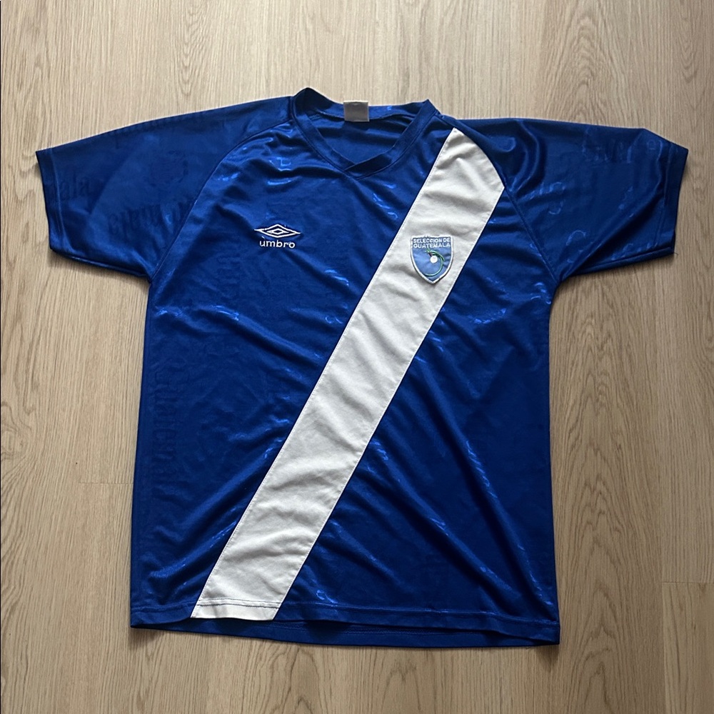 Vintage Guatemala Umbro Blue and White world cup Soccer jersey Shirt L